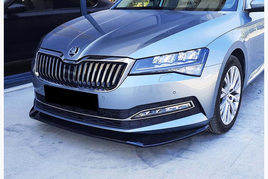 Skoda Superb 2015–2024 Frontlæbe til kofanger DPT V-3 (2015-2020, blank sort) Foto 1