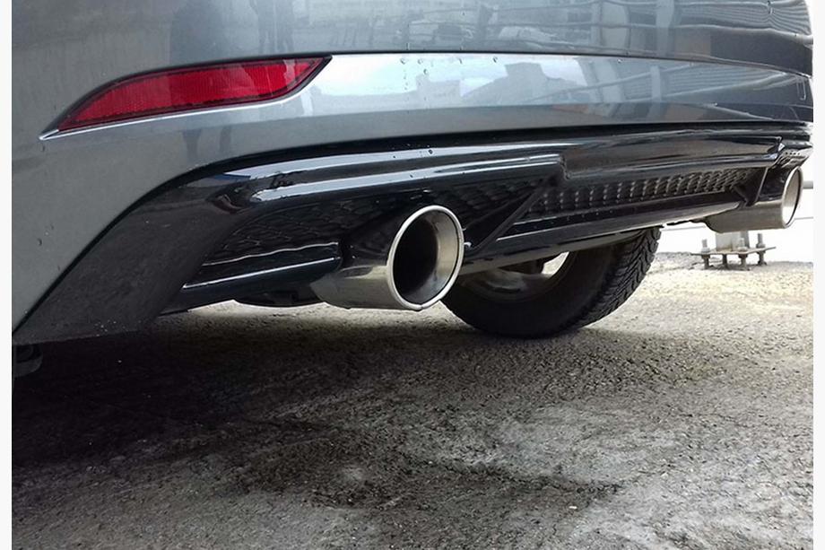 Audi A3 2012–2020 Bageste diffuser DPT (HB, 2017-2020, sort højglans) Image