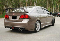 Honda Civic Sedan VIII 2006–2011 Bagdiffusor DPT V-2 (sort højglans) foto 2