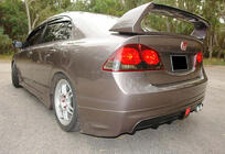 Honda Civic Sedan VIII 2006–2011 Bagdiffusor DPT V-2 (sort højglans) foto 3
