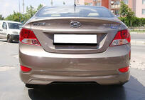 Hyundai Accent 2011–2017 Bageste diffuser DPT (sort højglans) foto 1