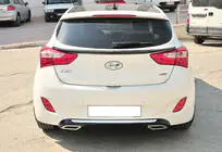 Hyundai I-30 2012–2017 Bagdiffusor DPT V-2 (sort højglans) foto 1