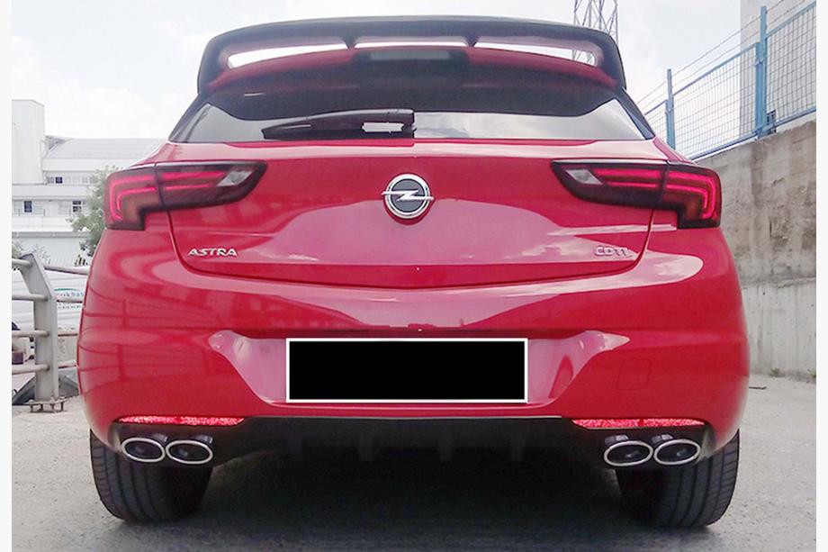 Opel Astra K 2016–2021 Bagdiffuser DPT V-1 (HB, blank sort) Foto 3