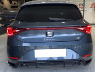 Seat Leon 2020– Bageste diffuser DPT V-1 (blank sort) foto 1