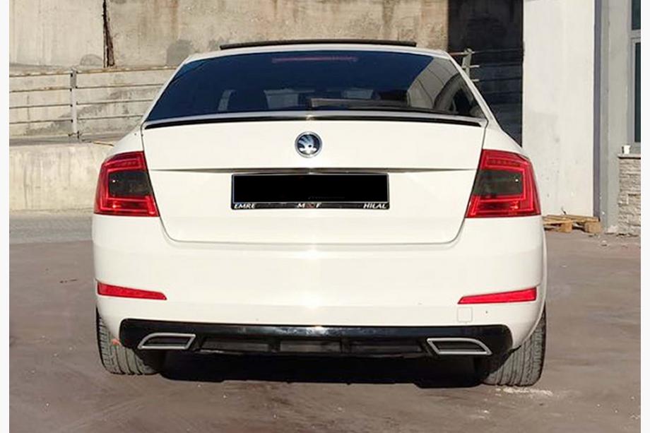 Skoda Octavia III A7 2013–2019 Bagdiffusor DPT V-4 (LB, blank sort) Image