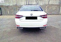 Skoda Superb 2015–2024 Bagdiffusor DPT V-2 (sort højglans) foto 7
