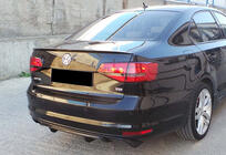 Volkswagen Jetta 2011–2018 Bagdiffuser DPT (2014-2018, sort højglans) foto 4