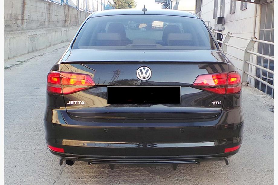Volkswagen Jetta 2011–2018 Bagdiffuser DPT (2014-2018, sort højglans) Image