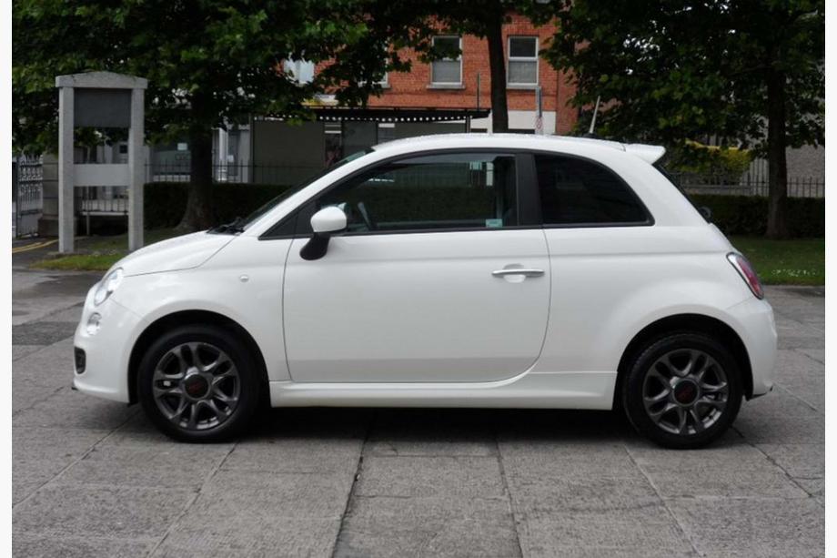 Fiat 500/500L 2013–2022 DPT sideskørter (blank sort) Image