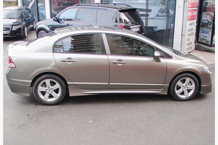 Honda Civic Sedan VIII 2006–2011 DPT sideskørter (til lakering) Foto 2