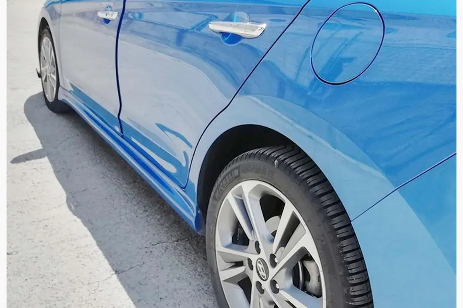 Hyundai Elantra (AD) 2015–2020 DPT sideskørter (blank sort) Image