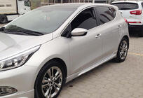 Kia Ceed 2012–2018 Sideskørter DPT (2012-2015, sort højglans) foto 1