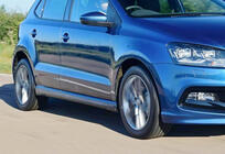 Volkswagen Polo 2010–2017 Sideskørter DPT V-3 (sort højglans) foto 3