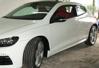 Volkswagen Scirocco 2008–2017 Sideskørter DPT V-1 (sort højglans) foto 4