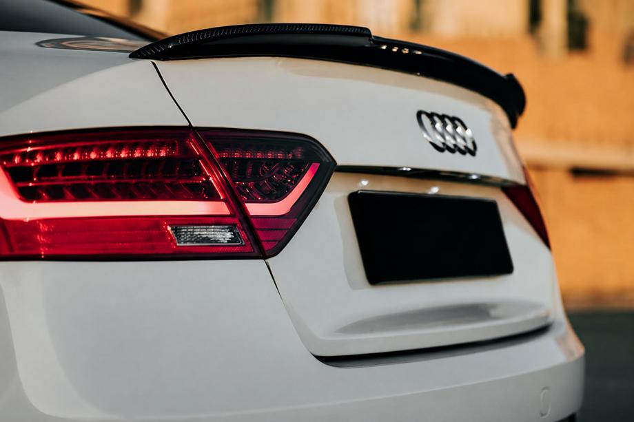 Audi A5 2007–2015 Spoiler DPT V-1 (til Sedan, højglans sort) Image