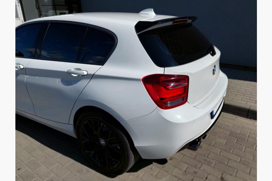 BMW 1-serie F20/F21 2011–2019 DPT V2 spoiler (til F20/F21, sort højglans) Foto 3