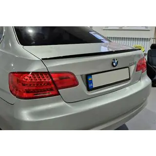 M3-Style spoiler (til E92, blank sort)