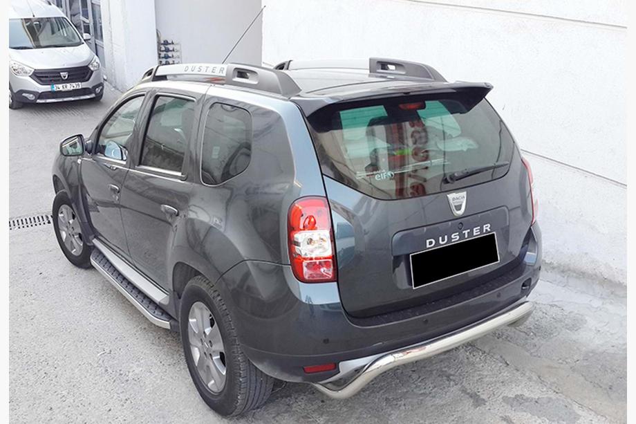 Dacia Duster 2008–2018 DPT spoiler (sort højglans) Image