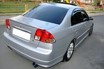 Honda Civic Sedan VII 2001–2006 DPT spoiler (sort højglans) foto 1