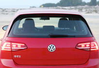 Volkswagen Golf 7/E-Golf 2012–2020 Spoiler DPT V-1 (til GTI / R HB, blank sort) foto 1