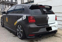 Volkswagen Polo 2010–2017 Spoiler DPT V-3 (HB, sort højglans) foto 3