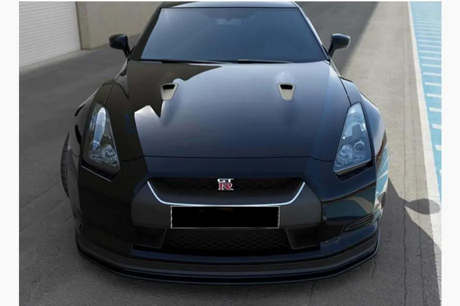 Nissan GT-R 2008–2025 DPT front kofangerlæbe (højglans sort) Foto 3