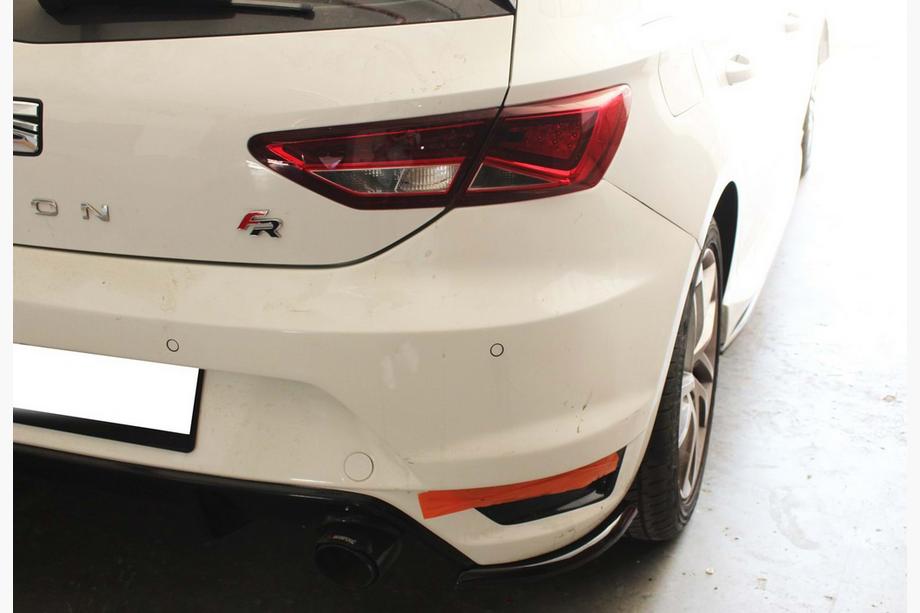 Seat Leon 2013–2020 Bageste FLAP-tilføjelser DPT (blank sort) Image