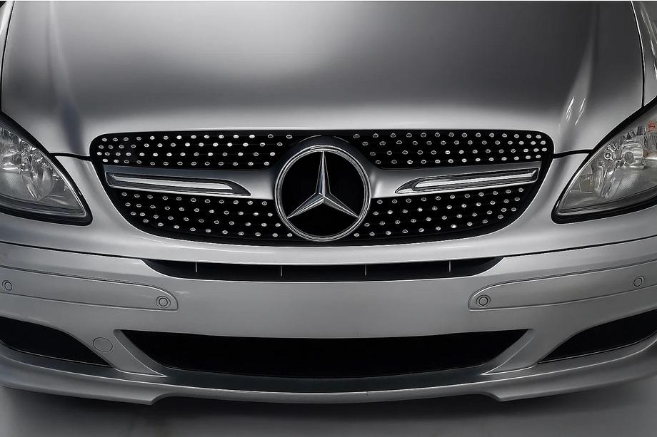Mercedes Vito W639 2004–2014 Frontgrill Diamond Silver (2004-2010) Image