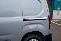Opel Combo 2019– Lister i rustfrit stål til skydedør (2 stk.) foto 5
