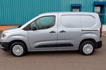Opel Combo 2019– Lister i rustfrit stål til skydedør (2 stk.) foto 3