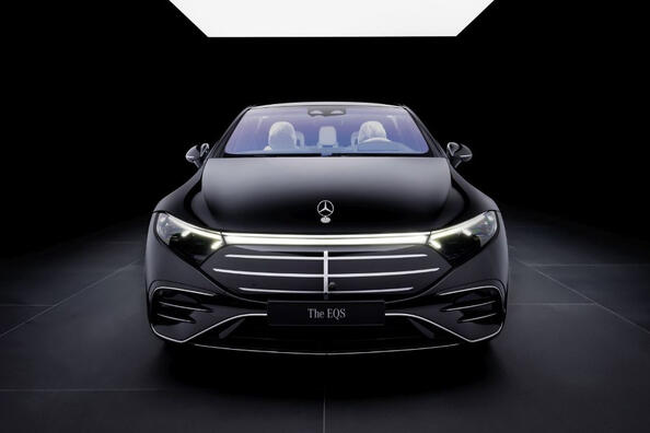 Test af sedanen Mercedes-Benz EQS: facelift 2024