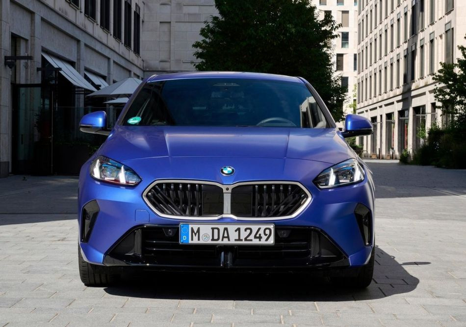 Anmeldelse af BMW 1 Series (F70) 4. generation, 2024