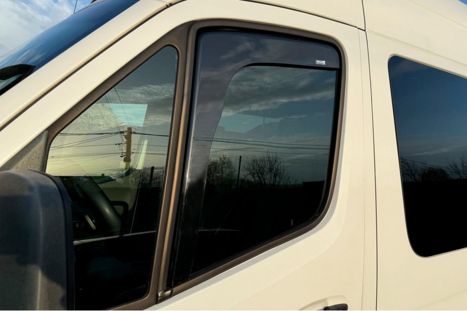 Mercedes Sprinter W907/W910 2018– Vindafvisere, indstik (2 stk., HIC) Image