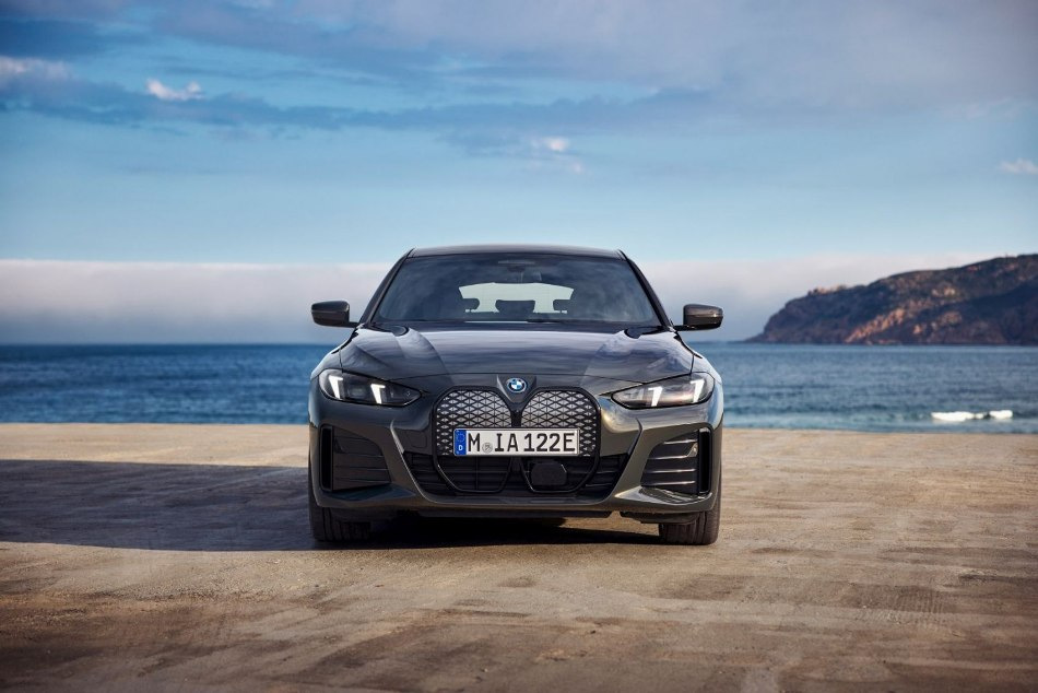BMW i4 facelift 2024: anmeldelse af den opdaterede elbil