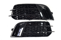 Audi A1 2010–2018 Tågelygtegitre RS-Style (2010-2014, 2 stk, Sort) foto 1