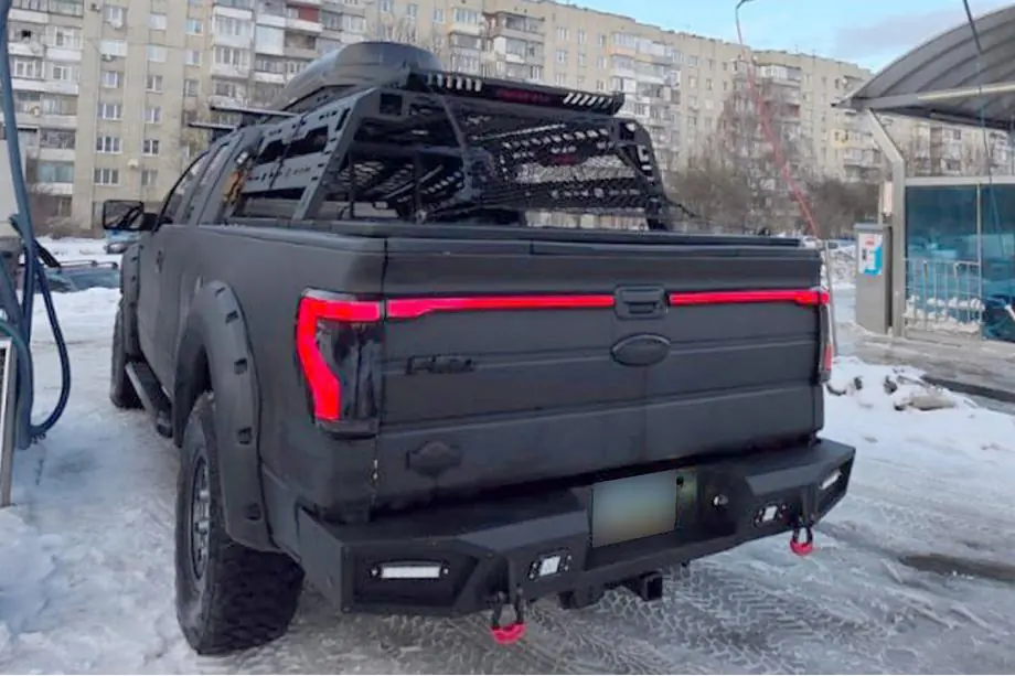 Ford F-150 2014–2021 Rollbar Bed Rack Image
