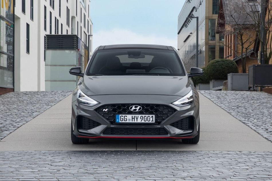 Test af den sportslige liftback Hyundai i30 Fastback N