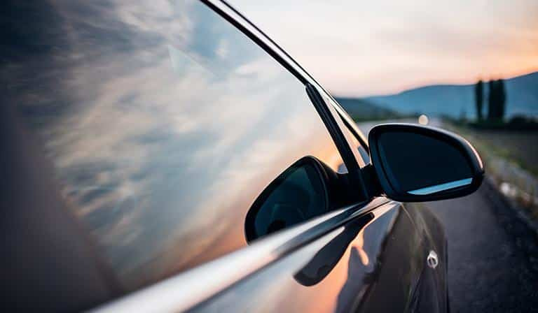 Sådan vælger du siderude til bilen