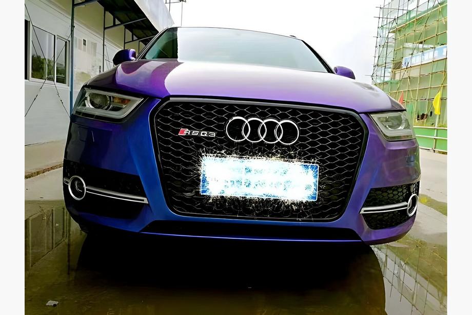 Audi Q3 2011–2019 Frontgrill RSQ3 (2011-2015, sort) Image