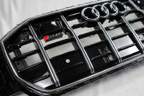 Audi Q8 2018– Frontgrill SQ-Style (2018-2023, sort med krom) foto 5