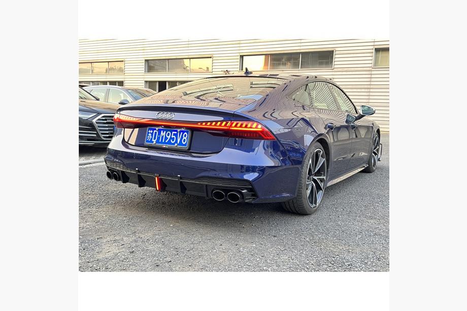 Audi A7 2018– Bagdiffuser med S-Style udstødningsenderør Image