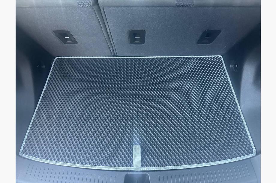 Chevrolet Bolt 2016–2023 Bagagerumsbakke EVA (EUV, sort) Image