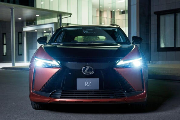 Test af elbilen Lexus RZ