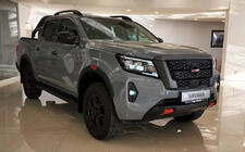 Nissan Navara/NP300 2016– Facelift-opgraderingssæt til 2021 (til 2015-2020) foto 5