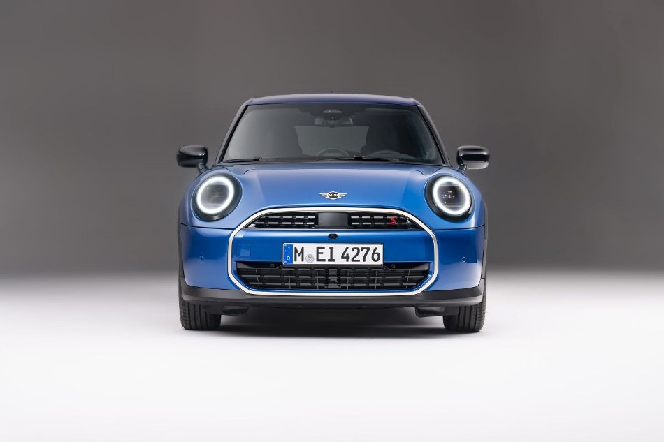 Anmeldelse af femdørs Mini Cooper 2024