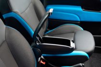 Fiat 500/500L 2013–2022 Armlæn (til kopholder) foto 2
