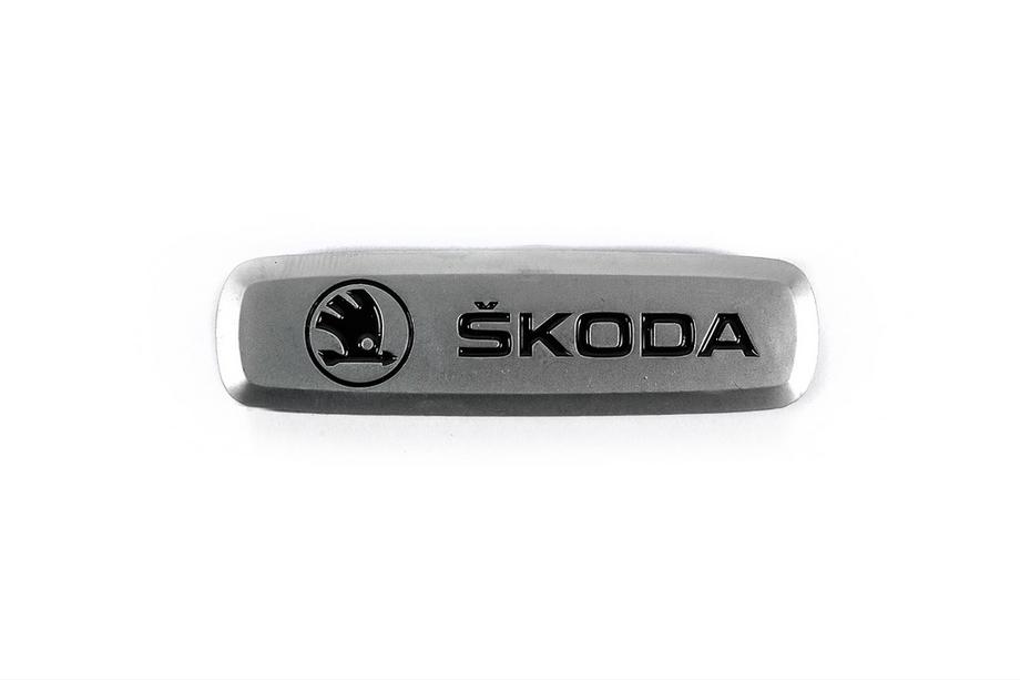Skoda Aluminium emblem til bilmåtter (1 stk.) Foto 2