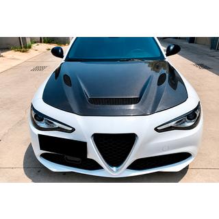 Motorhjelm V1 (Carbon) Alfa Romeo Giulia 2016–2022 foto 2