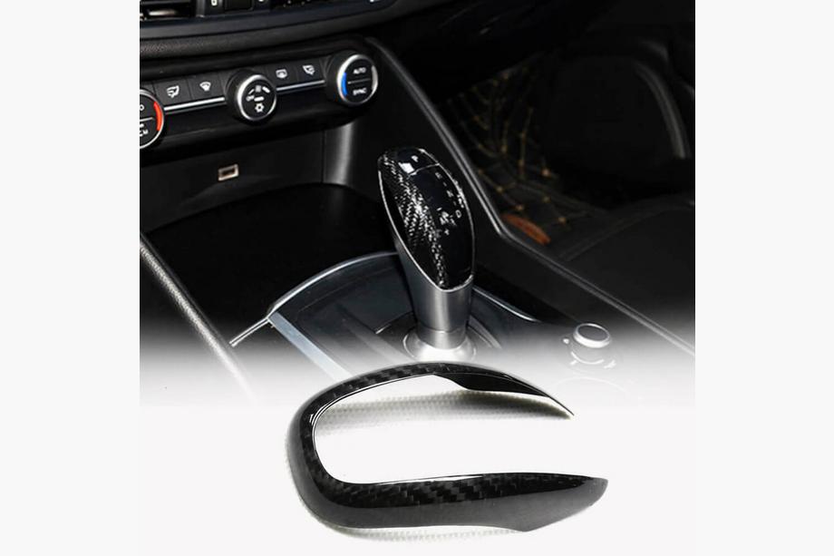 Alfa Romeo Giulia 2016–2022 Betræk til gearknop (Dry Carbon) Image