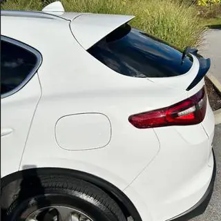 Nedre spoiler V2 (2017-2023, Dry Carbon)